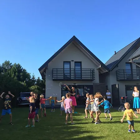 Zagroda Liliowa Villa *